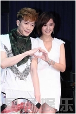 �c���鿴�M�D