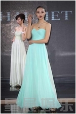 �c���鿴�M�D