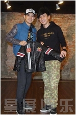 �c���鿴�M�D