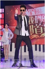 �c���鿴�M�D