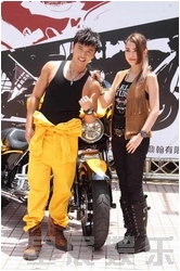 �c���鿴�M�D