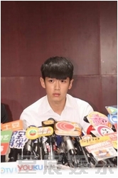 �c���鿴�M�D