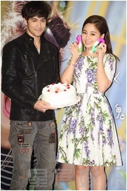 �c���鿴�M�D