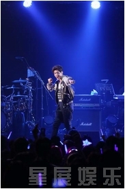 �c���鿴�M�D